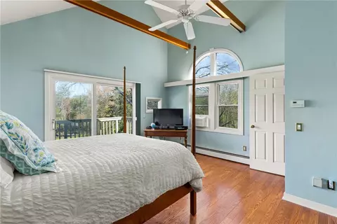 Bedroom - 67 Wright Ln, Jamestown, RI 02835 photo 3 of 4
