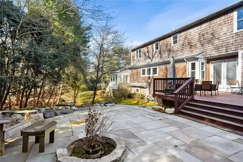 94 Peacock Rd, Warwick, RI 02886 photo 43