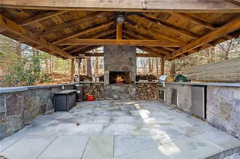 94 Peacock Rd, Warwick, RI 02886 photo 45