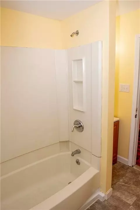 Bath - 362 2nd Ave, Woonsocket, RI 02895 photo 1 of 6