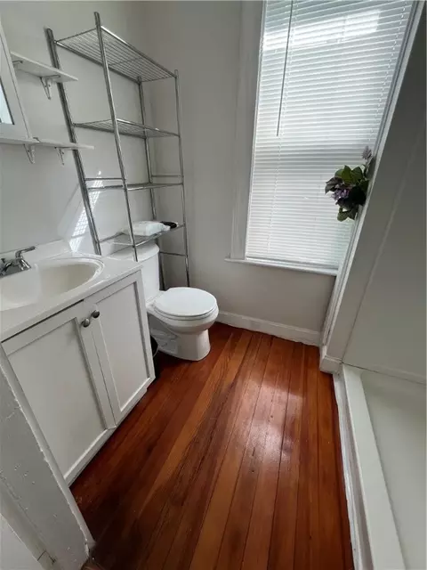 Bath - 362 2nd Ave, Woonsocket, RI 02895 photo 4 of 6
