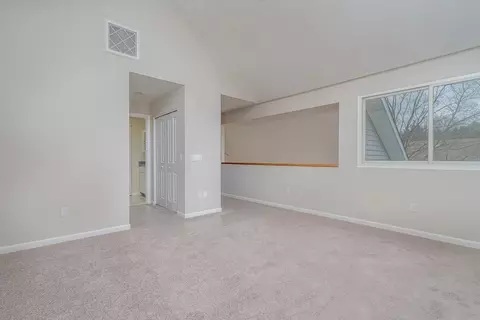 812 Williamsburg Cir, Warwick, RI 02886 photo 13