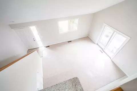 812 Williamsburg Cir, Warwick, RI 02886 photo 12