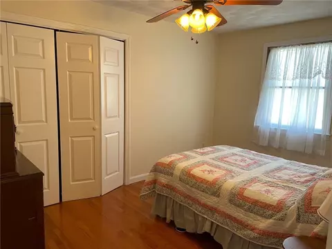 Bedroom - 205 Saunders Brook Rd, Glocester, RI 02814 photo 4 of 4