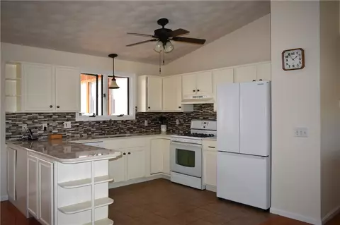 Kitchen - 205 Saunders Brook Rd, Glocester, RI 02814 photo 2 of 4