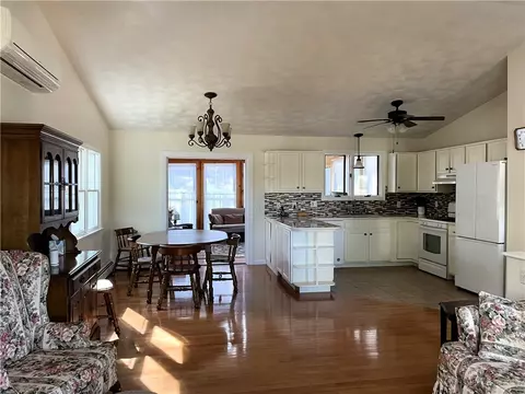 Kitchen - 205 Saunders Brook Rd, Glocester, RI 02814 photo 3 of 4