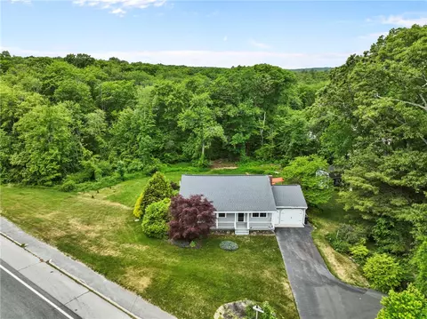 Exterior - 3575 Flat River Rd, Coventry, RI 02816 photo 2 of 5