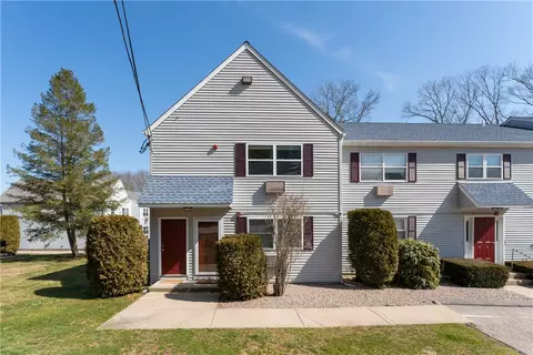 15 Apache Dr #J, Westerly, RI 02891