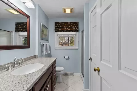 Bath - 5 Ivy Dr, Coventry, RI 02816 photo 2 of 2