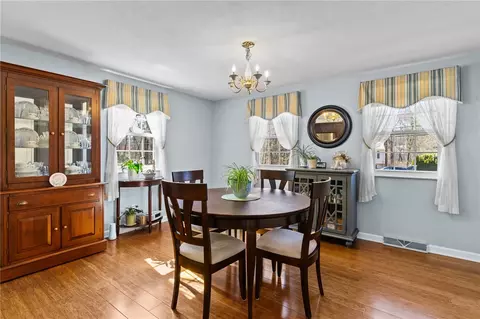 Dining - 5 Ivy Dr, Coventry, RI 02816 photo 2 of 4