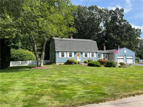 Exterior - 5 Ivy Dr, Coventry, RI 02816 photo 10 of 11