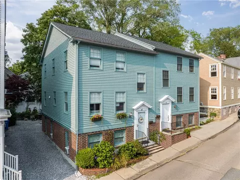 48 William St, Newport, RI 02840