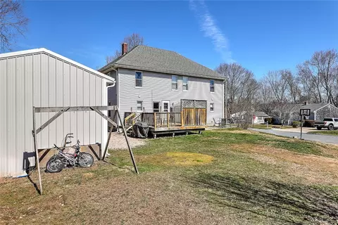 Exterior - 2 Hazard St, South Kingstown, RI 02879 photo 16 of 19