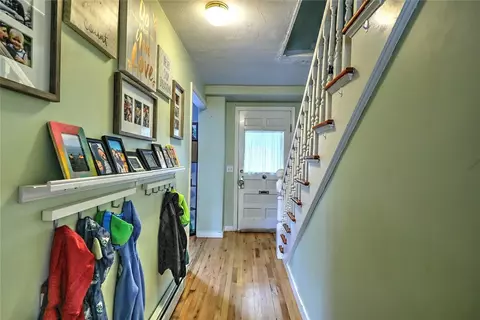 Entry Way - 2 Hazard St, South Kingstown, RI 02879 photo 4 of 4