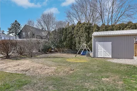 Exterior - 2 Hazard St, South Kingstown, RI 02879 photo 17 of 19