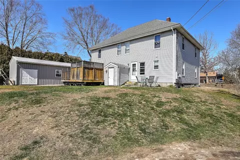 Exterior - 2 Hazard St, South Kingstown, RI 02879 photo 11 of 19