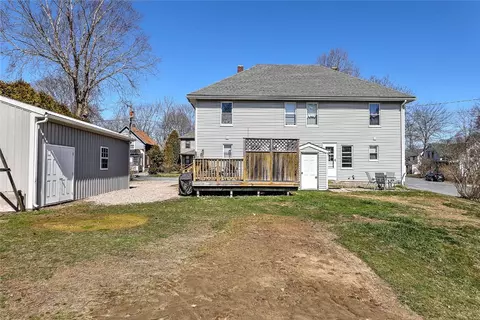 Exterior - 2 Hazard St, South Kingstown, RI 02879 photo 13 of 19