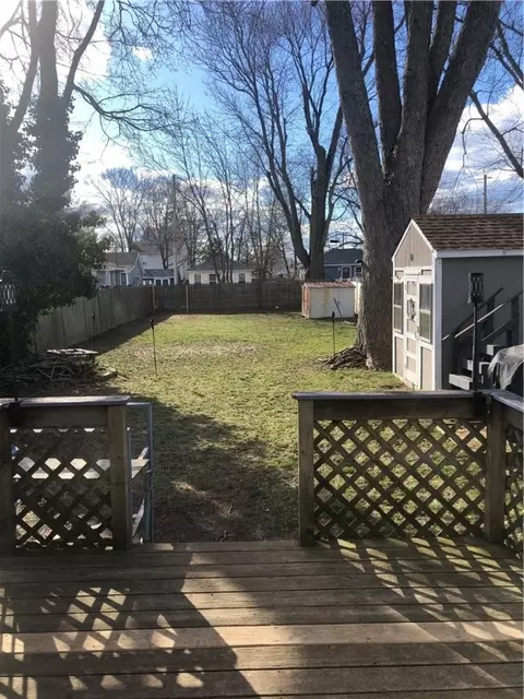 55 Logan St, Warwick, RI 02889 photo 10