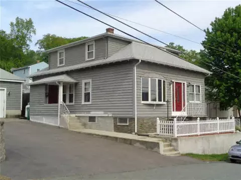 157 Fairfield Ave, Woonsocket, RI 02895