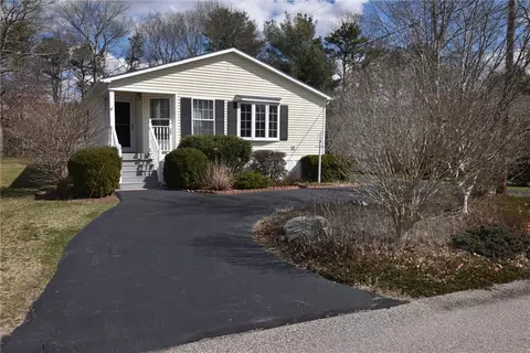 25 Pitch Pine Pl, South Kingstown, RI 02879