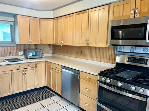 Kitchen - 58 Pender Ave, Warwick, RI 02889 photo 1 of 2
