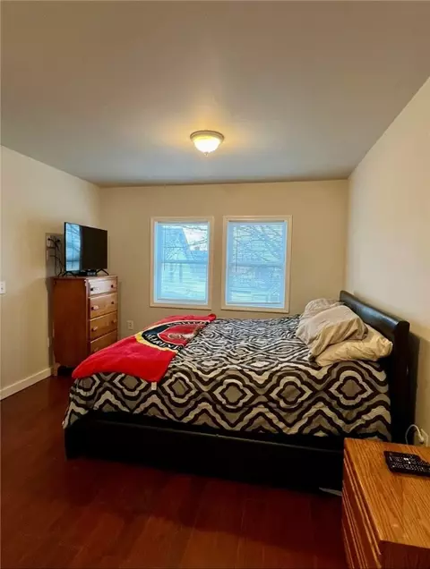 Bedroom - 58 Pender Ave, Warwick, RI 02889 photo 1 of 6