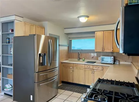 Kitchen - 58 Pender Ave, Warwick, RI 02889 photo 2 of 2