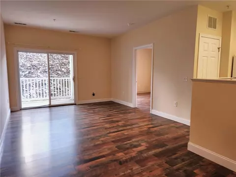 98 Mill St #103, Woonsocket, RI 02895 photo 4
