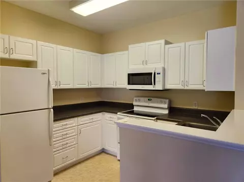 98 Mill St #103, Woonsocket, RI 02895 photo 5