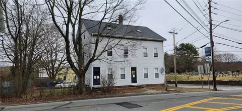 1531 Mendon Rd, Cumberland, RI 02864