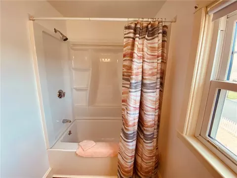 Bath - 132 Morse Ave, Warwick, RI 02886 photo 6 of 6