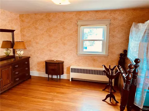 Bedroom - 132 Morse Ave, Warwick, RI 02886 photo 1 of 2