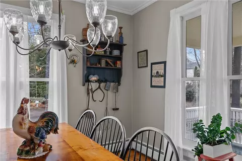 Dining - 593 Main St, South Kingstown, RI 02879 photo 5 of 5