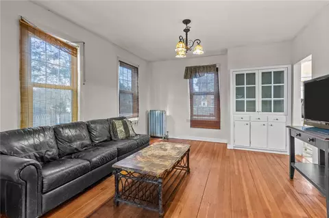 Living - 531 Winter St, Woonsocket, RI 02895 photo 3 of 3