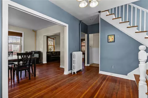 Entry Way - 531 Winter St, Woonsocket, RI 02895 photo 1 of 6