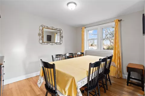 36 Galant Dr, Warwick, RI 02886 photo 9
