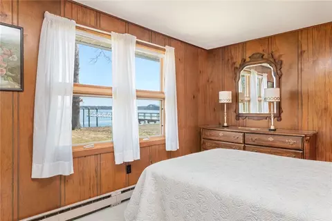 2 Riptide Dr, North Kingstown, RI 02874 photo 3