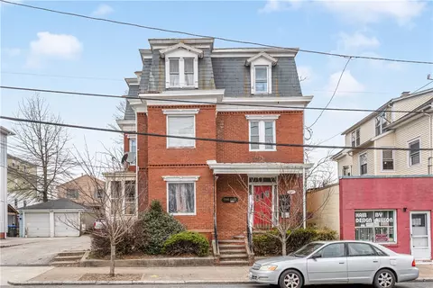 332 Academy Ave, Providence, RI 02908
