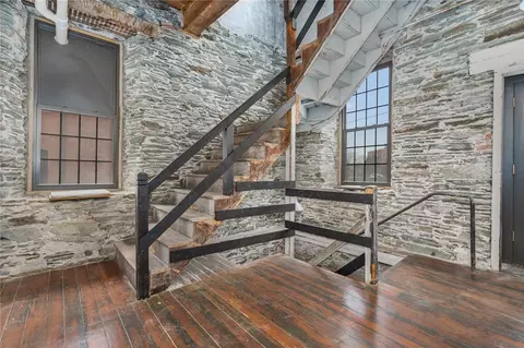 Entry Way - 61 Railroad St, Woonsocket, RI 02895 photo 4 of 4