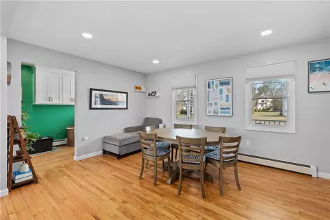 Dining - 2 Sandy Ln, Westerly, RI 02891 photo 2 of 2