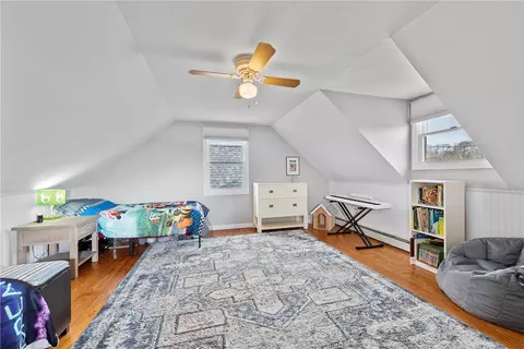 Bedroom - 2 Sandy Ln, Westerly, RI 02891 photo 1 of 6