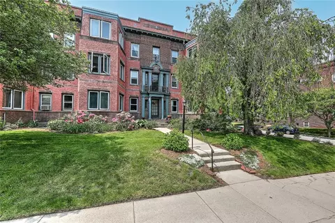 12 Blackstone Blvd #8, Providence, RI 02906