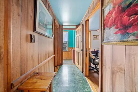 22 Danforth St, Fall River, MA 02720 photo 8