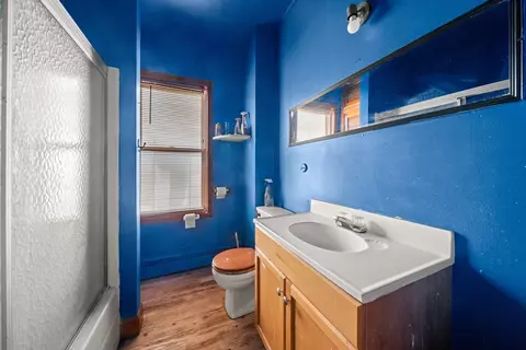 22 Danforth St, Fall River, MA 02720 photo 7