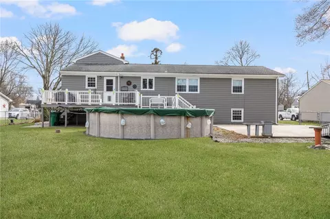 Exterior - 87 North St, Warwick, RI 02886 photo 7 of 17