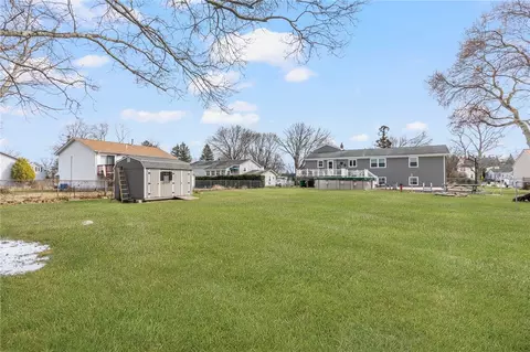 Exterior - 87 North St, Warwick, RI 02886 photo 13 of 17