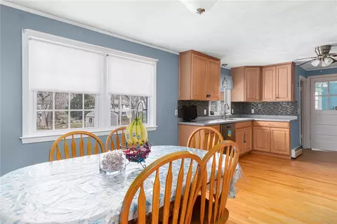Dining - 87 North St, Warwick, RI 02886 photo 1 of 1