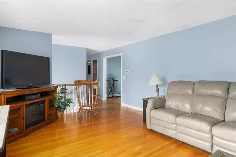 Living - 87 North St, Warwick, RI 02886 photo 2 of 3