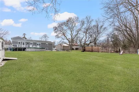 Exterior - 87 North St, Warwick, RI 02886 photo 11 of 17
