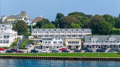 44 Bay St #B208, Westerly, RI 02891